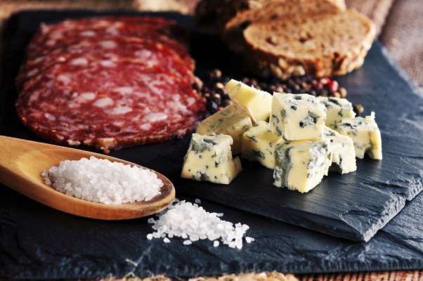 &laquo;Замаскированная&raquo; проблема: какие продукты содержат много скрытой соли